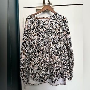 Lily Pulitzer long sleeve athleisure top!